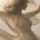 Donna che danza in un abito di tulle avorio, visual Comet & Co